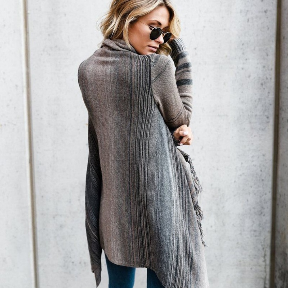 BECHET Grey Striped Boho Fringe Poncho Sweater - Picture 6 of 8